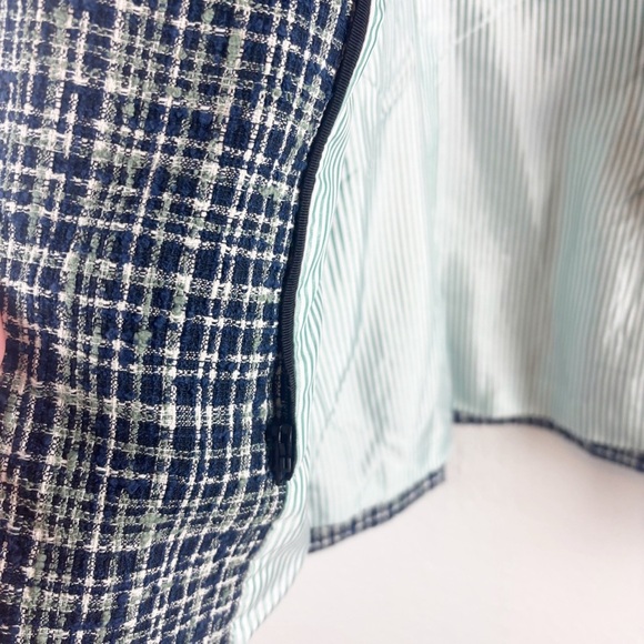 Veronica Beard Ada Cutaway Dickey Blazer Tweed Jacket in Navy Blue Multi Size 12 - Picture 5 of 6